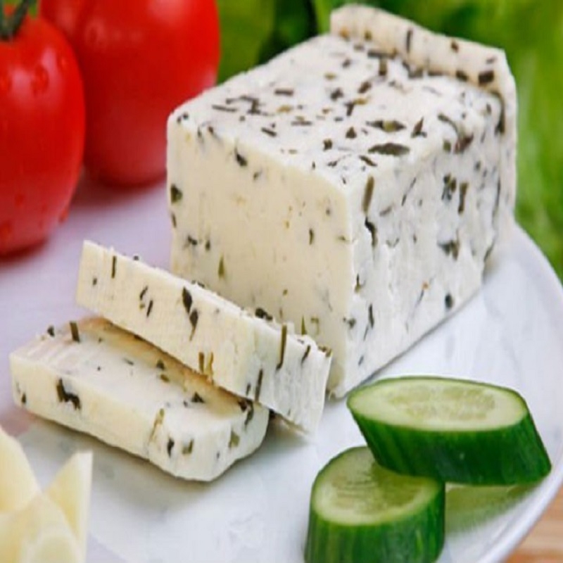 VAN OTLU PEYNİR 300-350 Gram